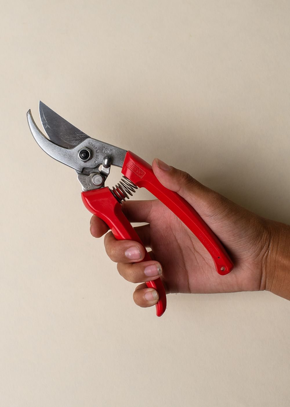 ARS 7 - Inch Bypass Pruner Red - Menagerie Farm & Flower