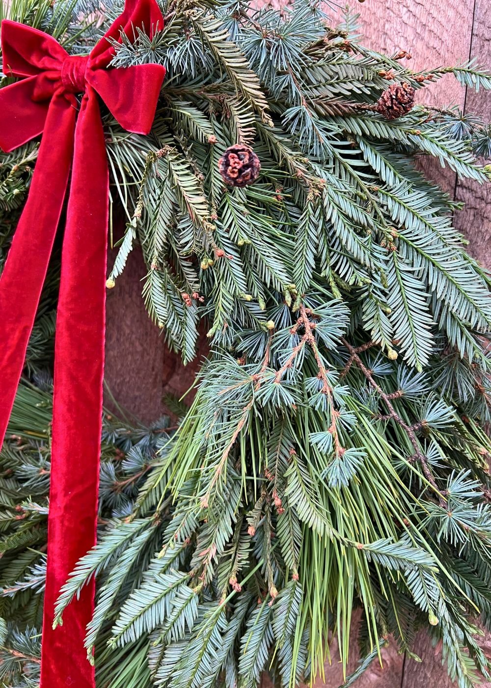 Heritage Greens Holiday Wreath - Menagerie Farm & Flower