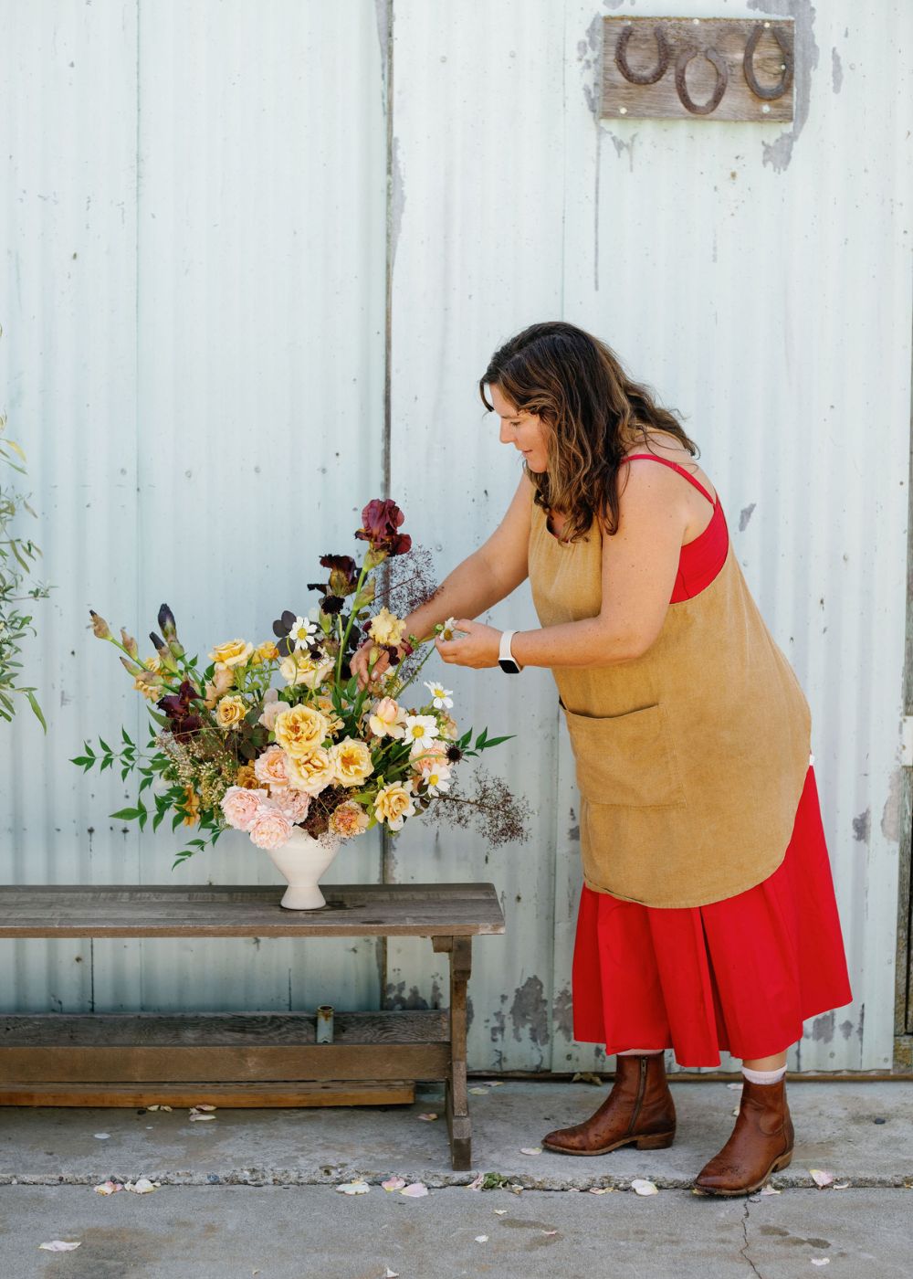 Spring Floral Centerpiece Workshop: May 16, 2026 - Menagerie Farm &amp; Flower