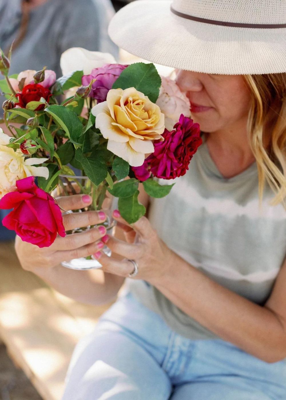 Spring Floral Centerpieces A Workshop Featuring Natalie Bowen Brookshire | May 17, 2025 - Menagerie Farm &amp; Flower