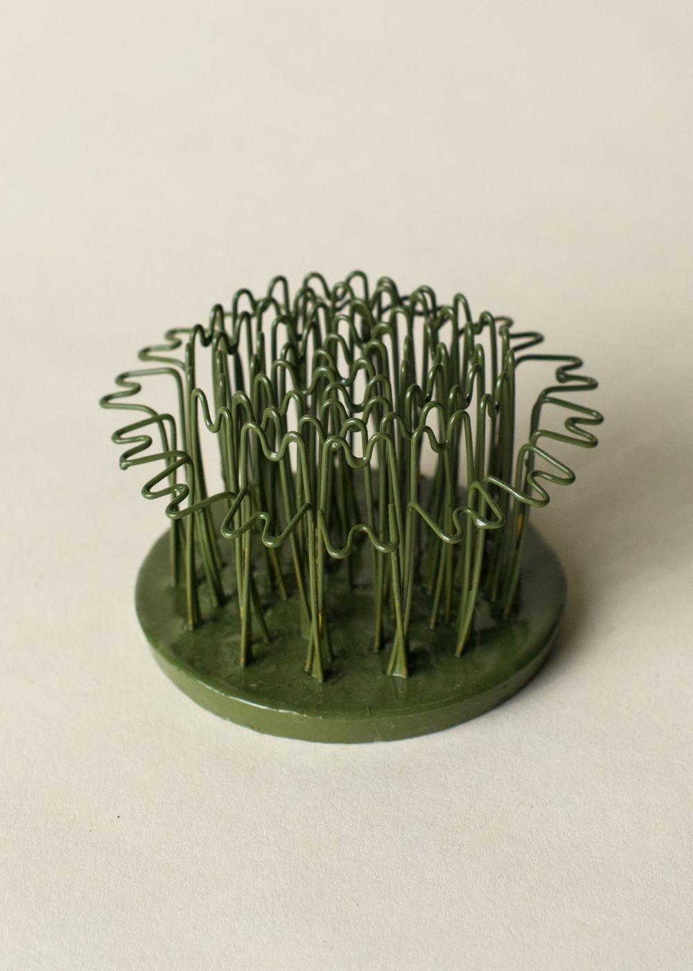 The Hairpin Flower Frog Holder - Menagerie Farm & Flower