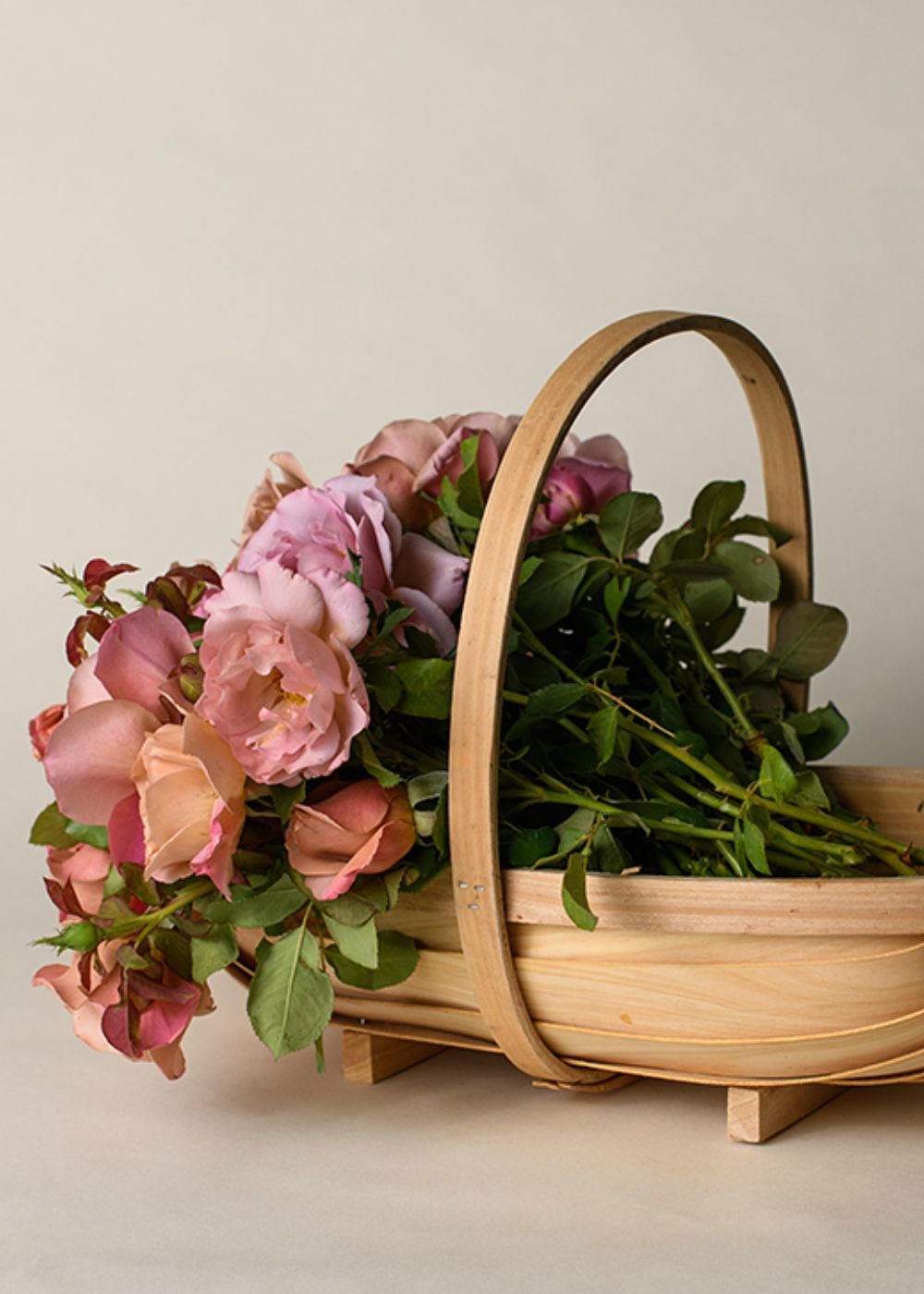 Willow Branch Garden Trug Basket - Menagerie Farm &amp; Flower