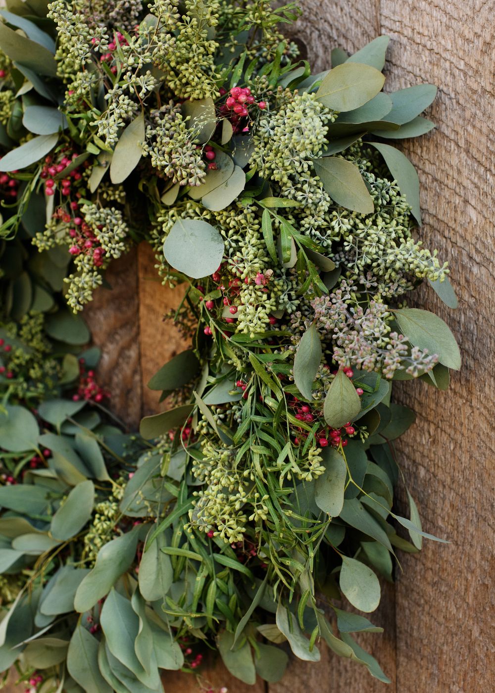 Yuletide Holiday Wreath - Menagerie Farm & Flower