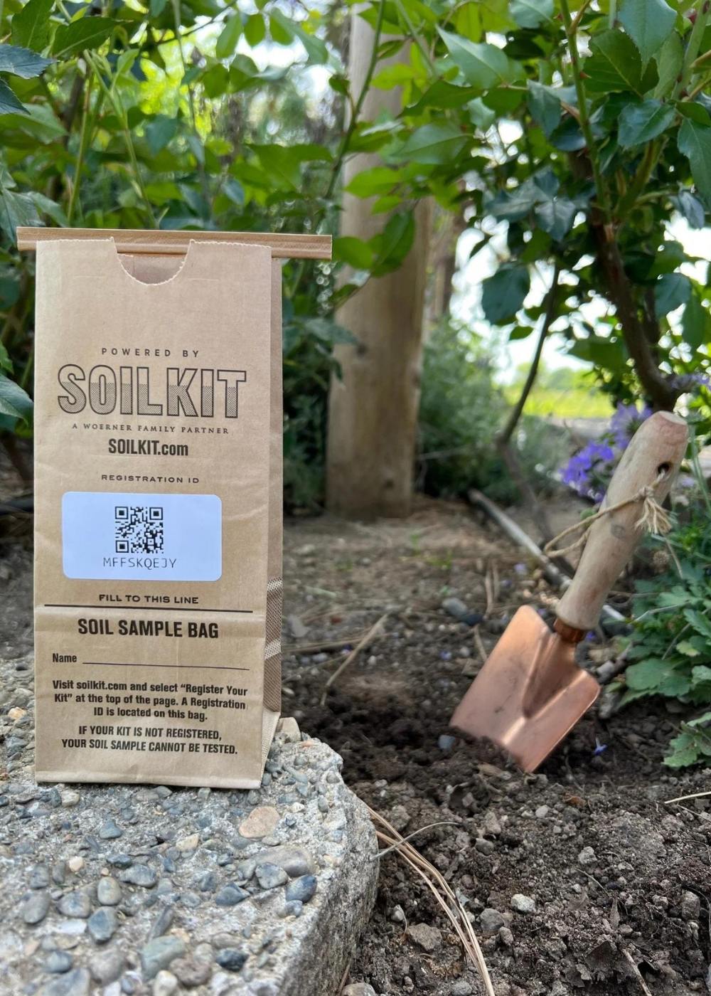 Soil Test Kit - Menagerie Farm & Flower